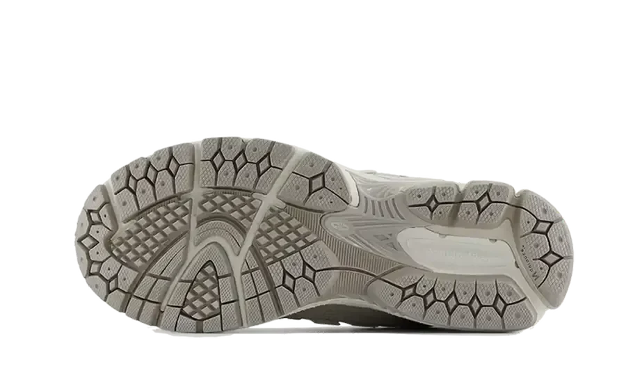 1906R Grey Days