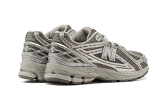1906R Harbor Grey