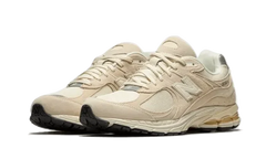 2002R Calm Taupe