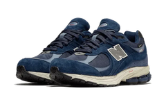 2002R Gore-Tex Navy Arctic Grey