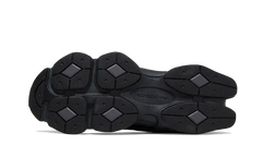 9060 Triple Black Leather